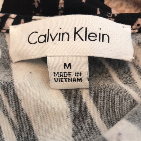 Calvin Klein Zebra Print Sleeveless Top Blouse Tank Size M - Picture 5 of 5